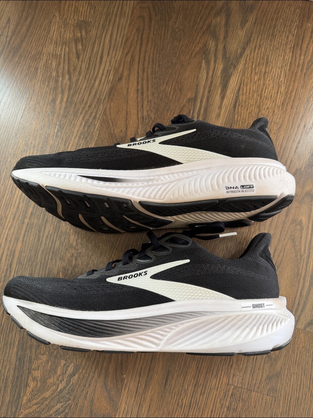 Brooks Ghost 17 sneakers mens size 10 black and white running shoes - Picture 5 of 12